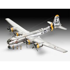 Revell 1/48 B-29 Superfortress (Platinum Edition)