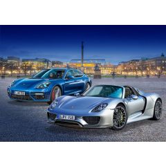 Revell Porsche Panamera & 918 Spyder Gift Set