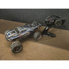 Tweedehands Traxxas Revo 1/16 VXL truggy - Blauw