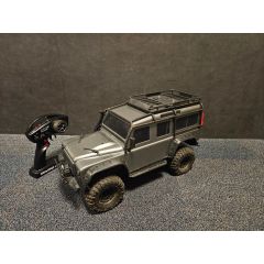 Tweedehands Traxxas TRX-4 Land Rover Defender - Zilver - Met Hobbywing Axe brushless combo