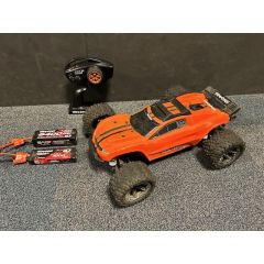 Tweedehands Traxxas Rustler 4x4 VXL incl. 2 lipo accu's