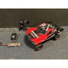 Tweedehands Traxxas Slash 2WD met BL2-S brushless set