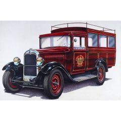 Heller 1/24 Citroen C4 Splendid Hotel