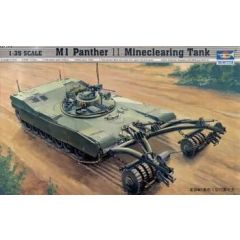 Trumpeter 1/35 M1 Panther II Mineclearing Tank