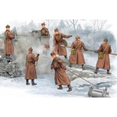 Trumpeter 1/35 Soviet B-4 Artillery Crew