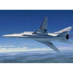 Trumpeter 1/72 Tu-22M2 Backfire B Strategic bomber