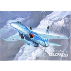 Trumpeter 1/72 Russian Su-27 Flanker B Fighter